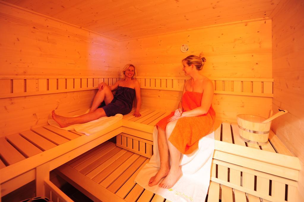 Feriendorf Am Hahnenkamm Reuthe Kamer foto